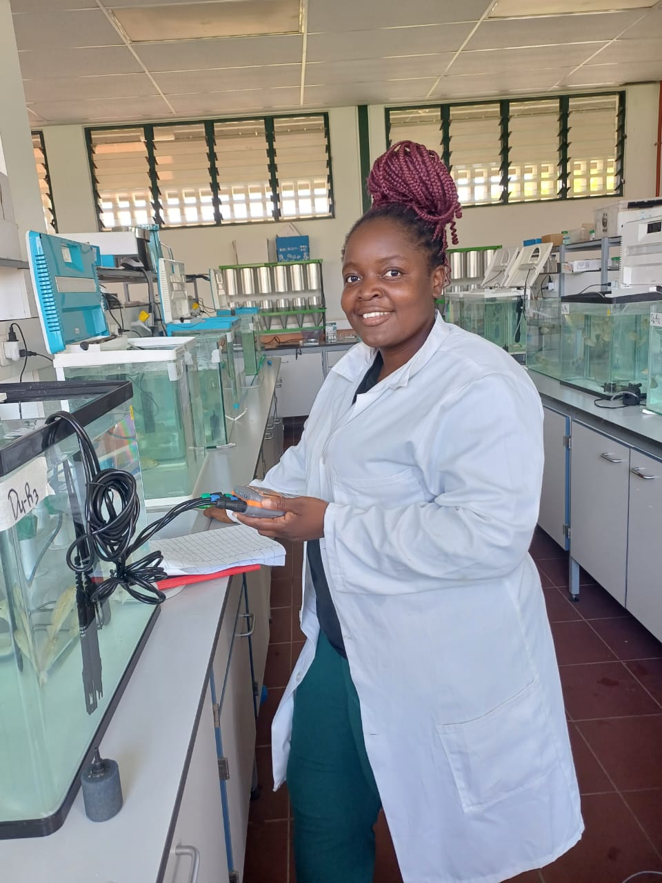  Vanadia Renato Massingue pictured working in the lab.